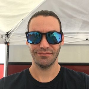 Meet your Posher, Robert